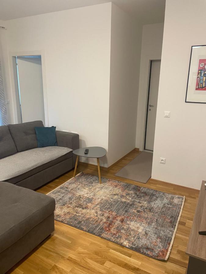 Apartment Diana Zara Parking Free Экстерьер фото