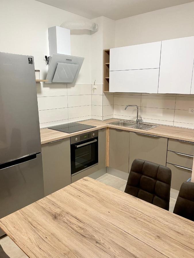 Apartment Diana Zara Parking Free Экстерьер фото