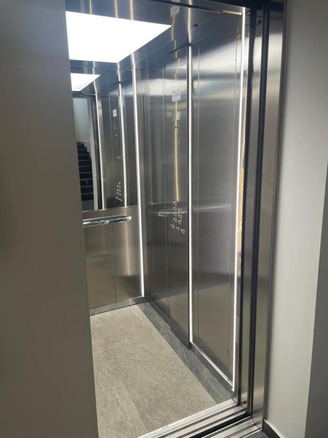 Apartment Diana Zara Parking Free Экстерьер фото